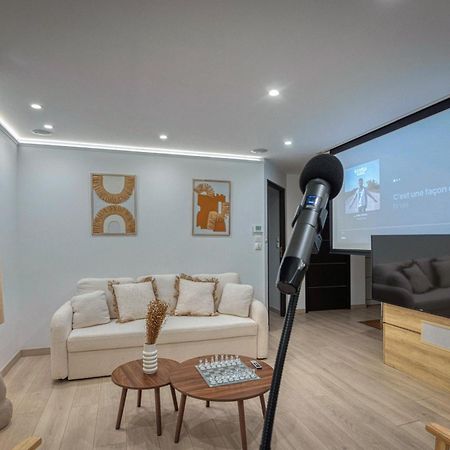 La Villa - Piscine / Karaoke / Jeux Fontaine  المظهر الخارجي الصورة