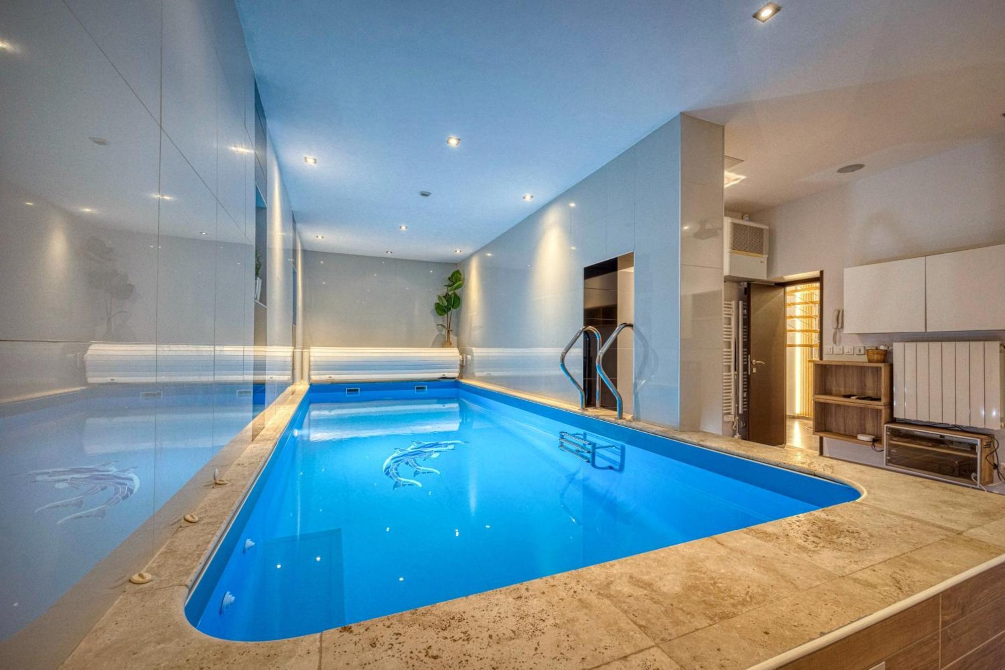 La Villa - Piscine / Karaoke / Jeux Fontaine  المظهر الخارجي الصورة